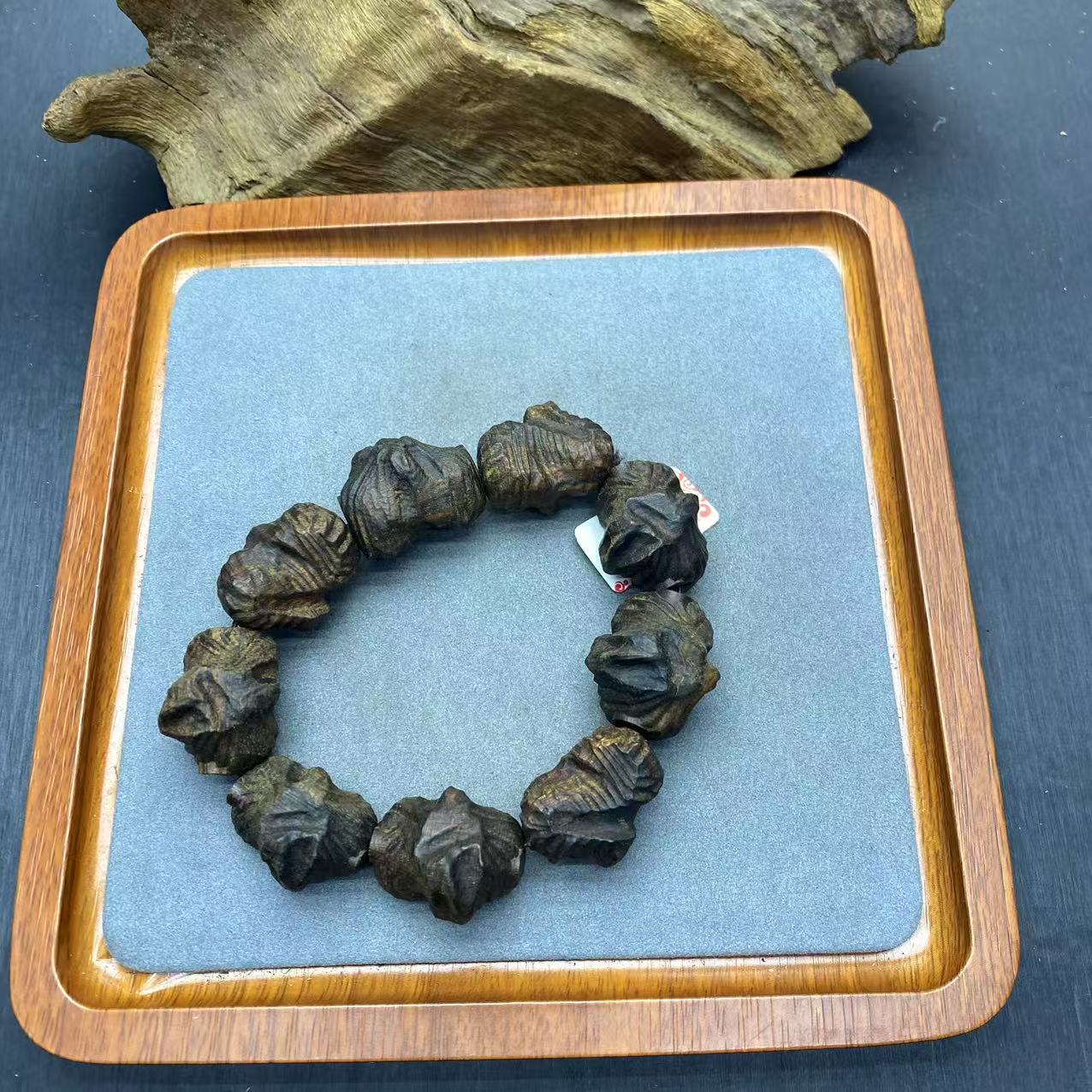 713号文玩成品手串