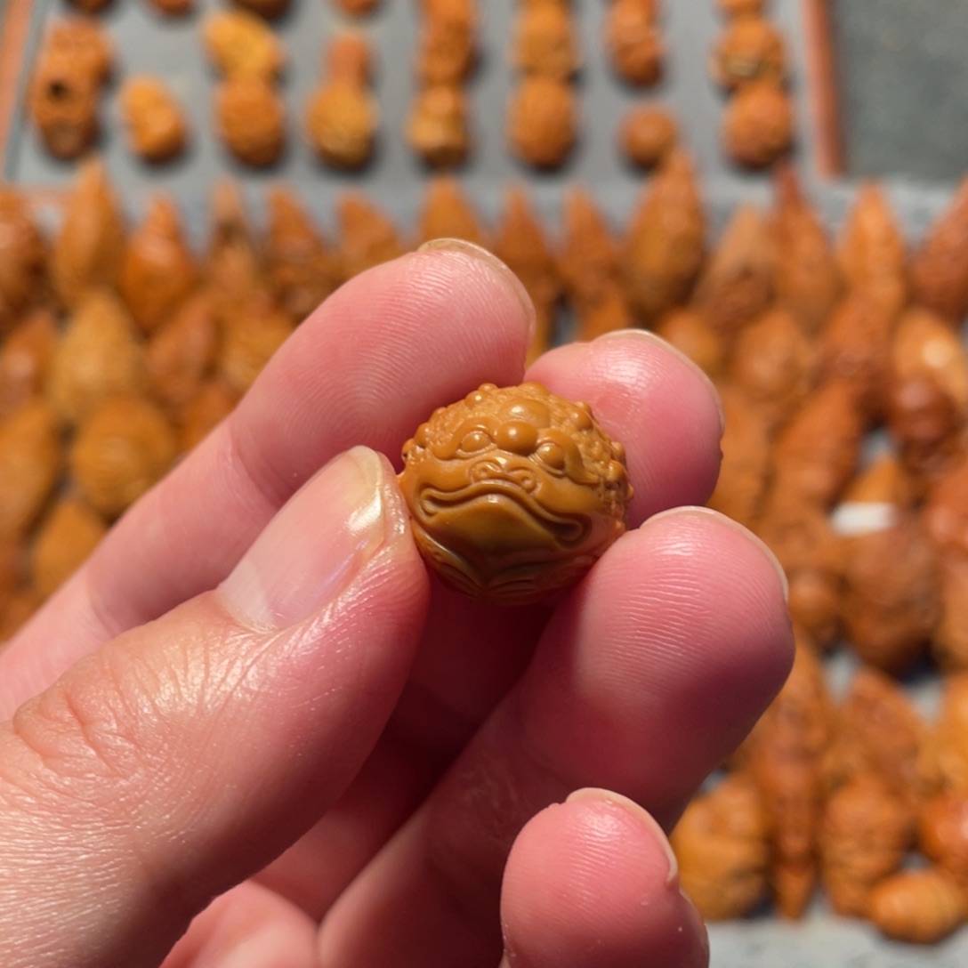 手串/手链橄榄核横孔金蟾