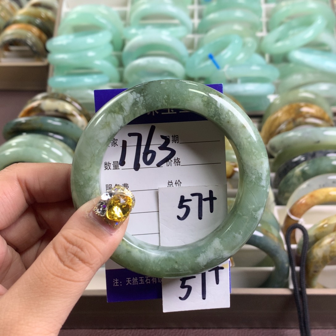 蛇纹石玉手镯未镶嵌1763