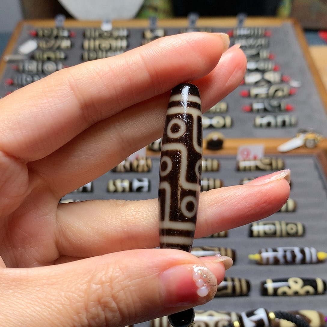 玛瑙/玉髓吊坠(赠链)未镶嵌张****）