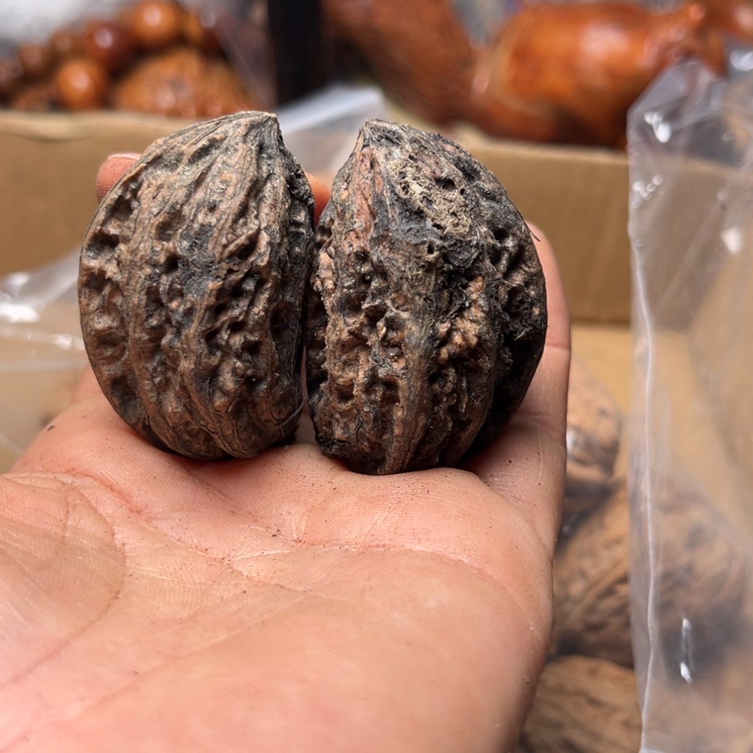 手串文玩核桃核桃半壁150