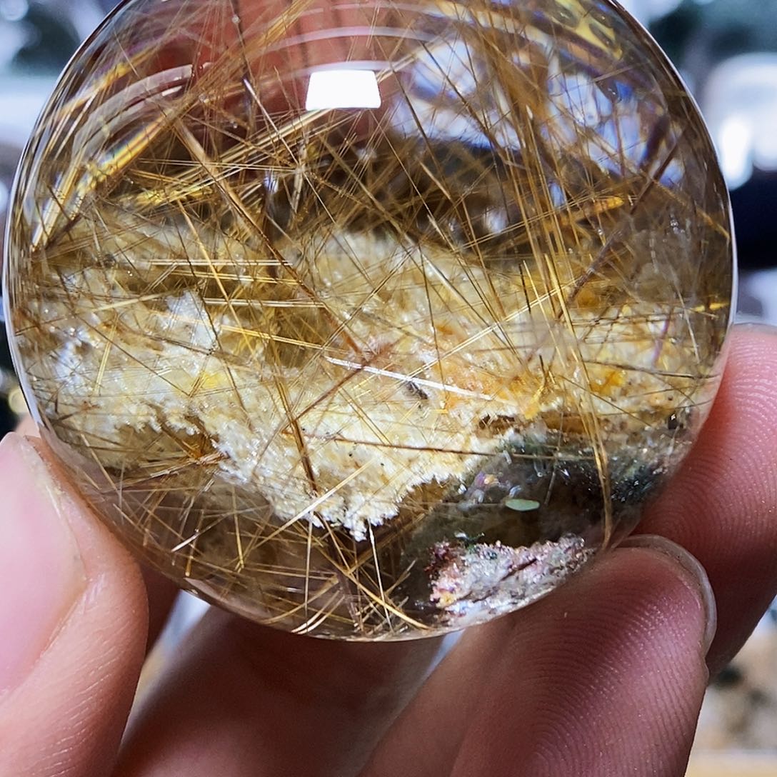 水晶摆件未镶嵌善**考摆件