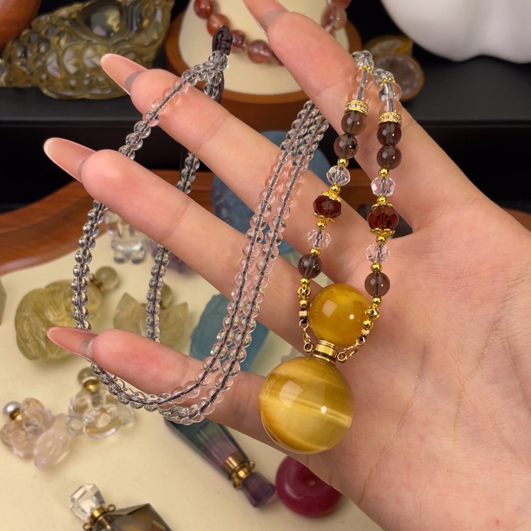 未镶嵌颈饰水晶好**兽天然水晶吊坠167