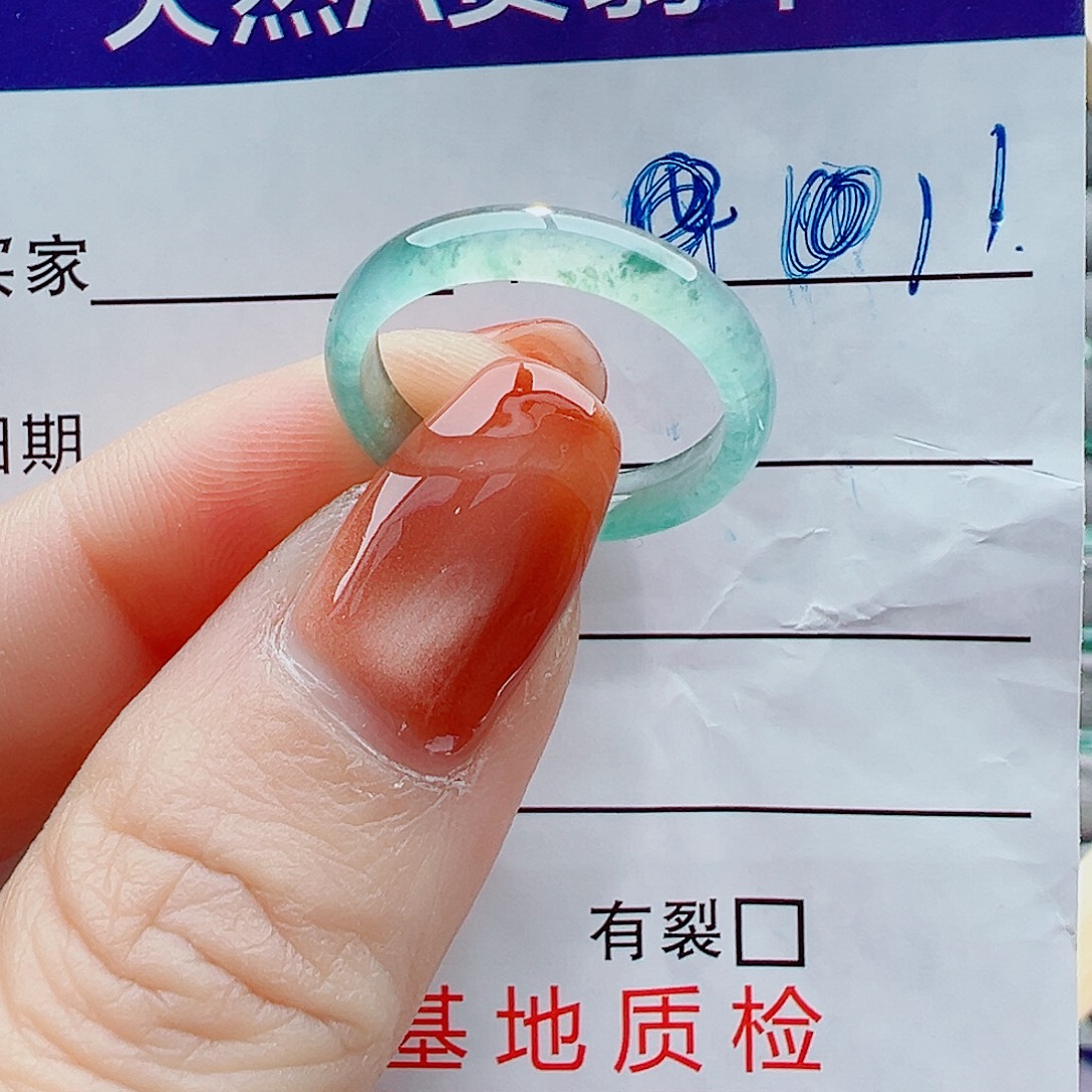 翡翠未镶嵌戒指戒圈