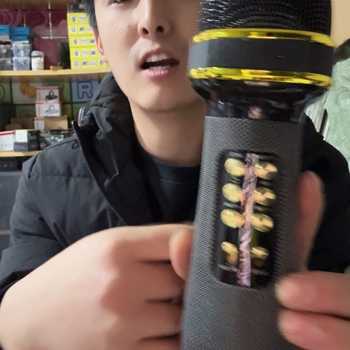 蓝牙K歌麦克风…….