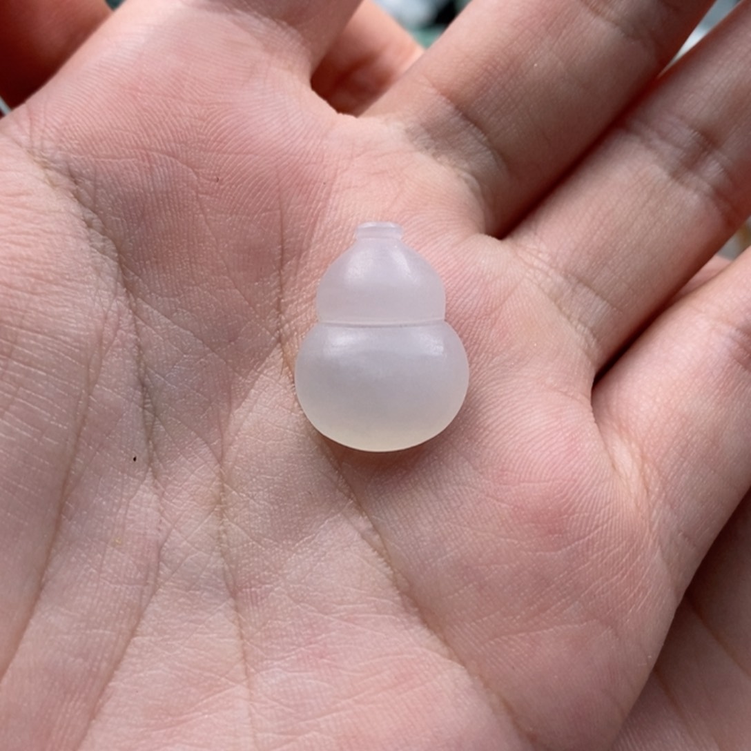 未镶嵌定制翡翠天然缅甸翡翠吊坠