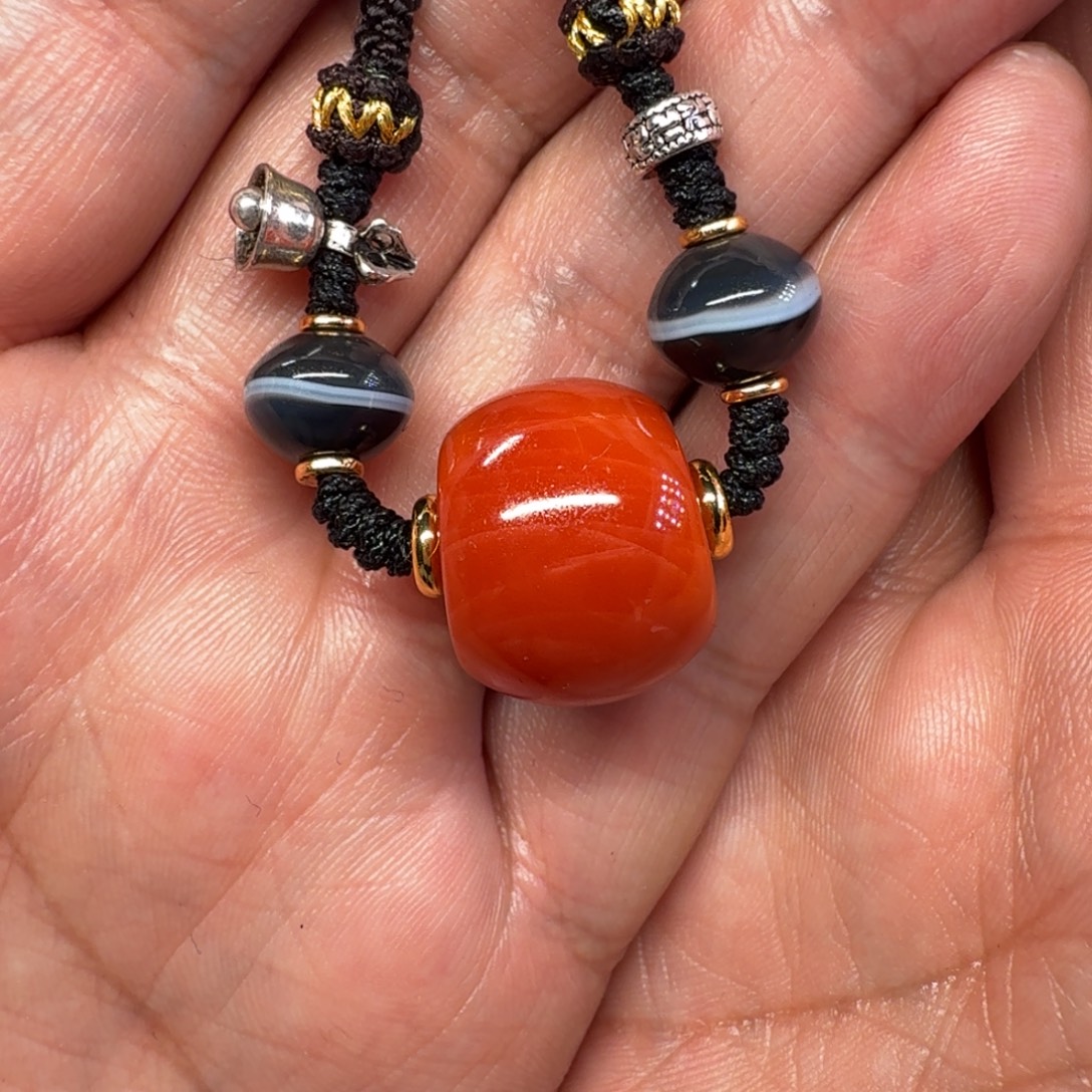 花****南红玛瑙未镶嵌颈饰