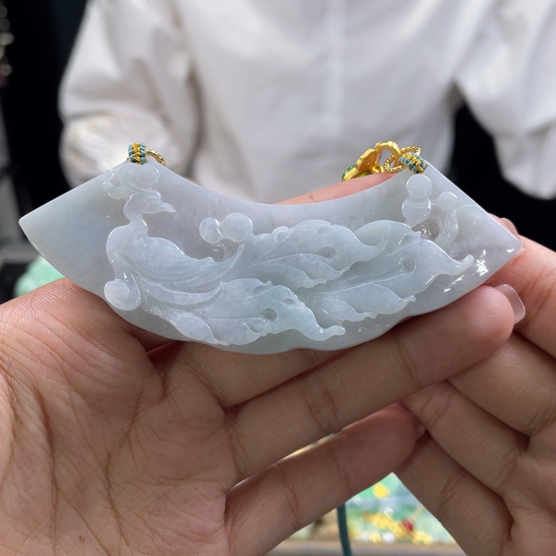 翡翠颈饰未镶嵌代编织