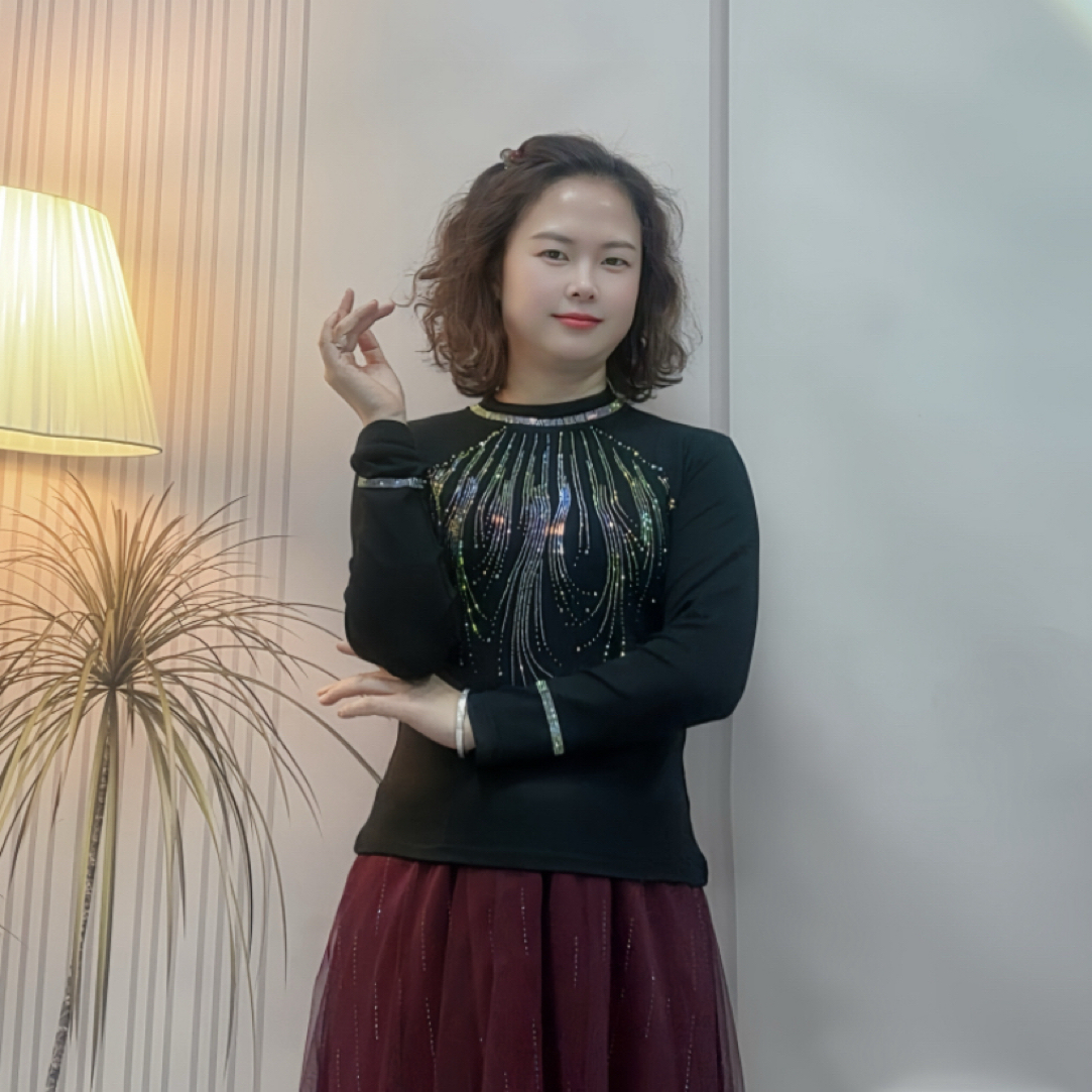 新款秋冬加绒烫加厚烫钻打底衫修身显瘦时尚百搭广场舞上衣女高领