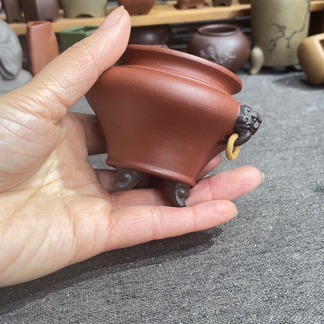 紫砂茶盘在干嘛啊