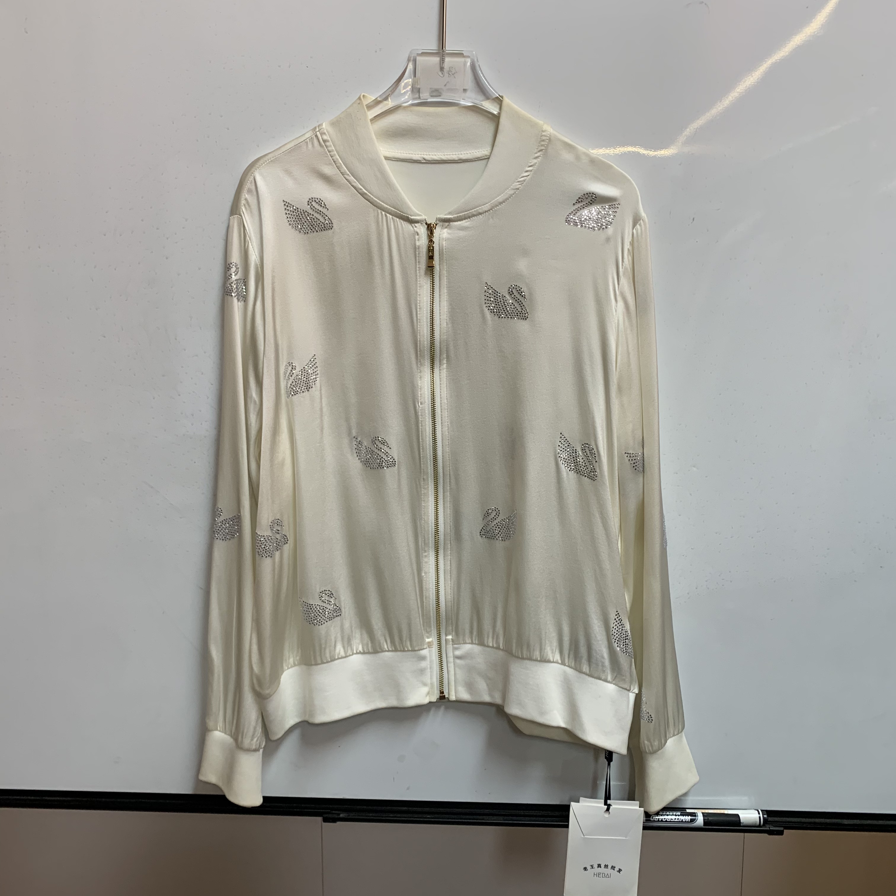 重磅真丝双乔弹力缎棒球服长袖上衣女外套E265