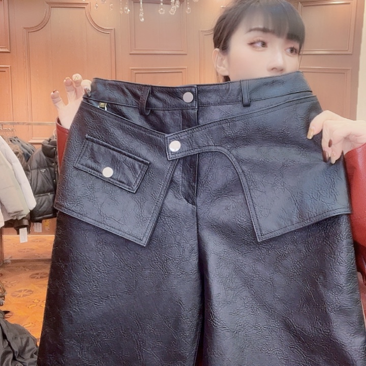 115……125斤皮短裤