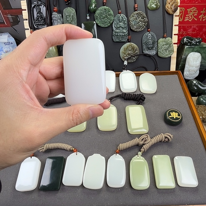 石***转玉白四六面包牌无事牌
