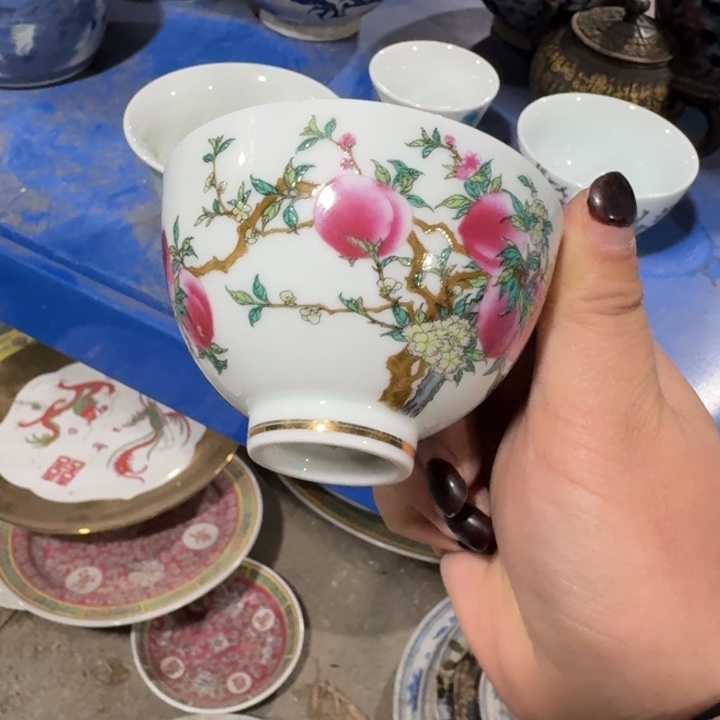 摆件桃子鸡心杯柴窑