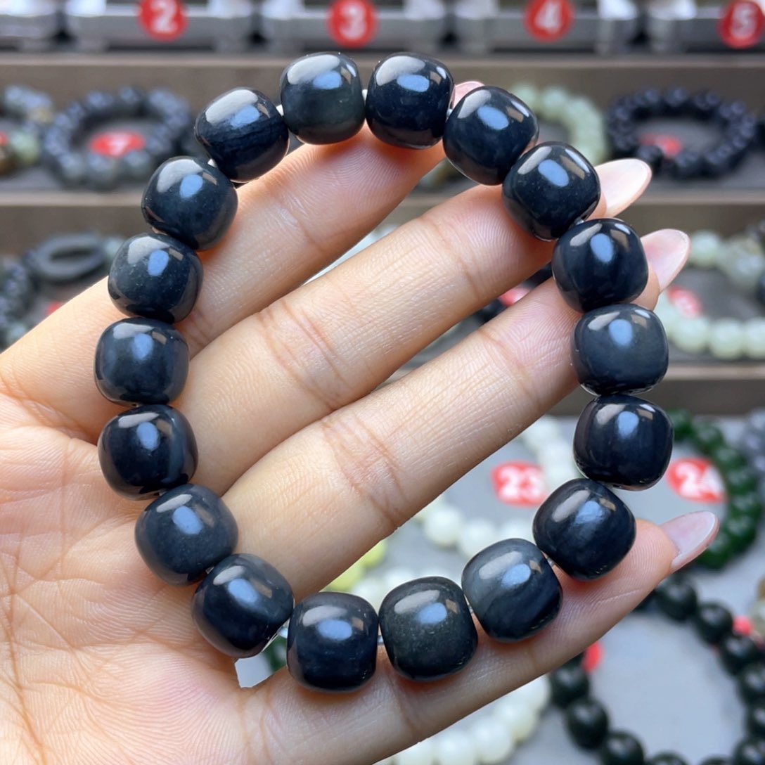 手串未镶嵌和田玉