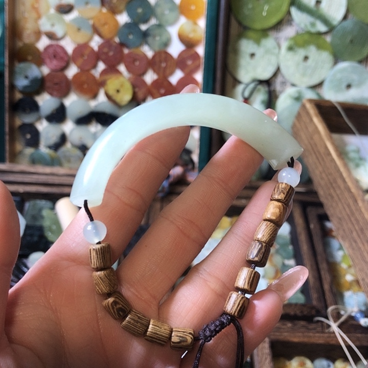 岫玉岫玉手链未镶嵌