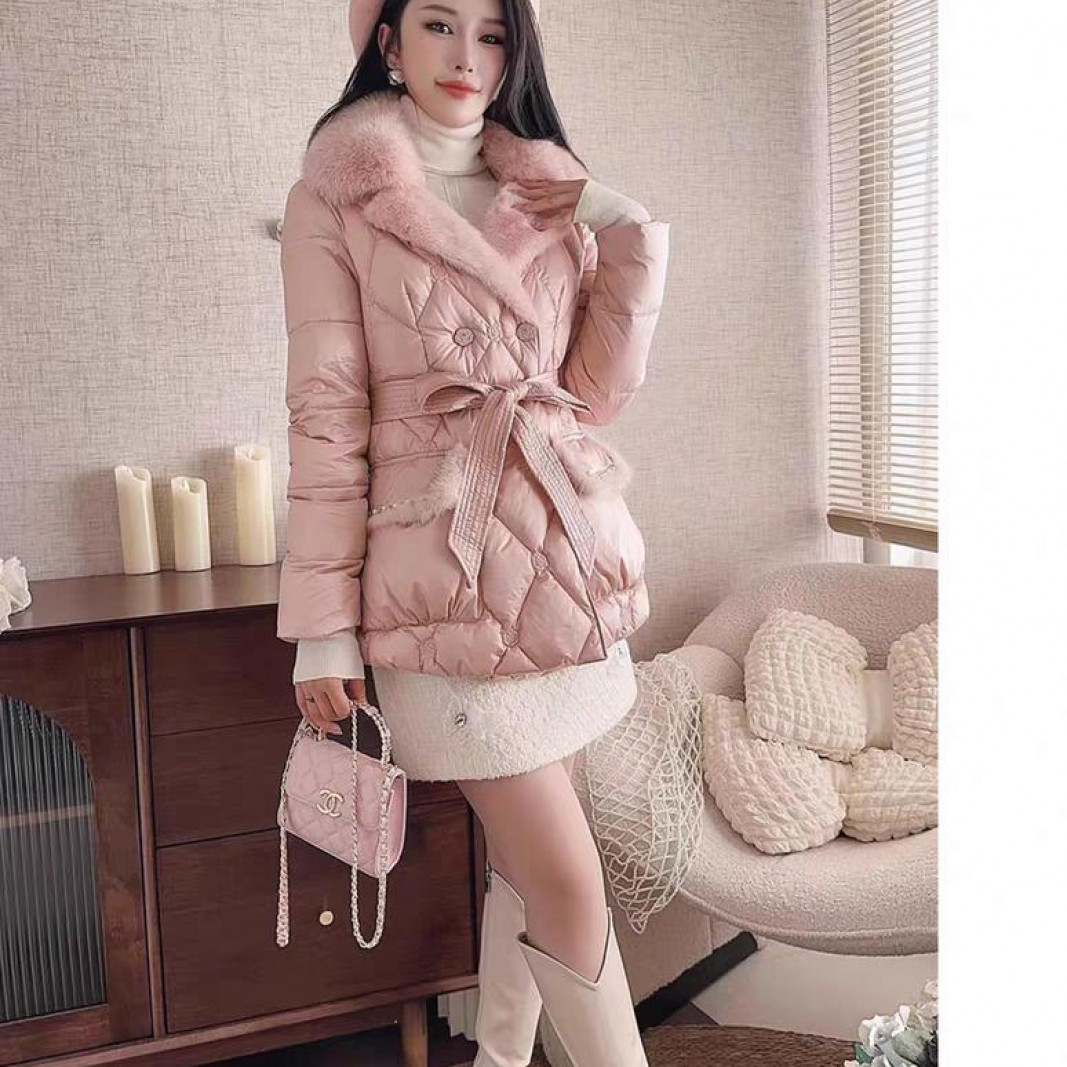 狐狸毛领 水貂毛羽绒服新国标白鸭绒冬季新款女显瘦外套洋气