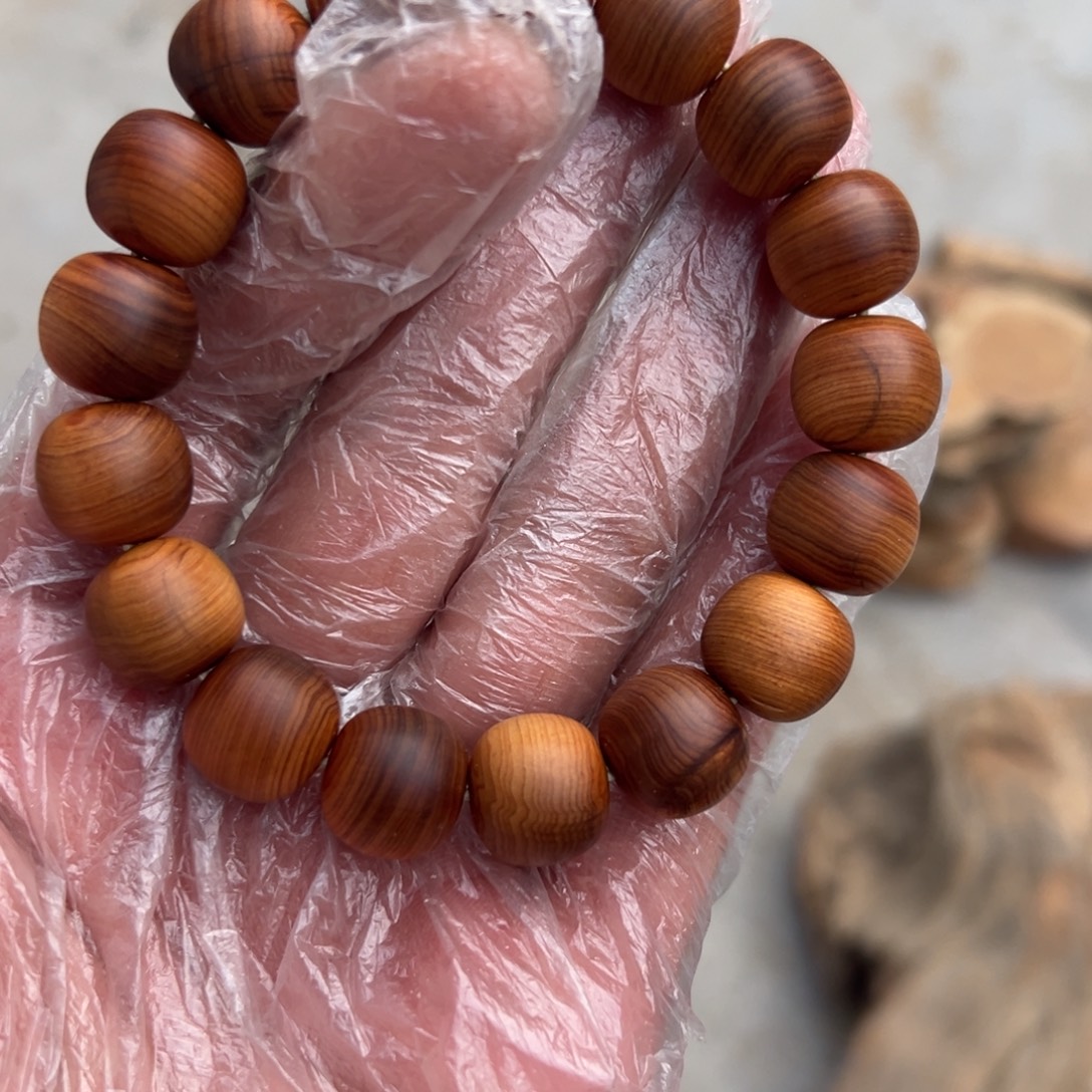 白***兔柏木（崖柏）太行陈化老型1314瑕疵