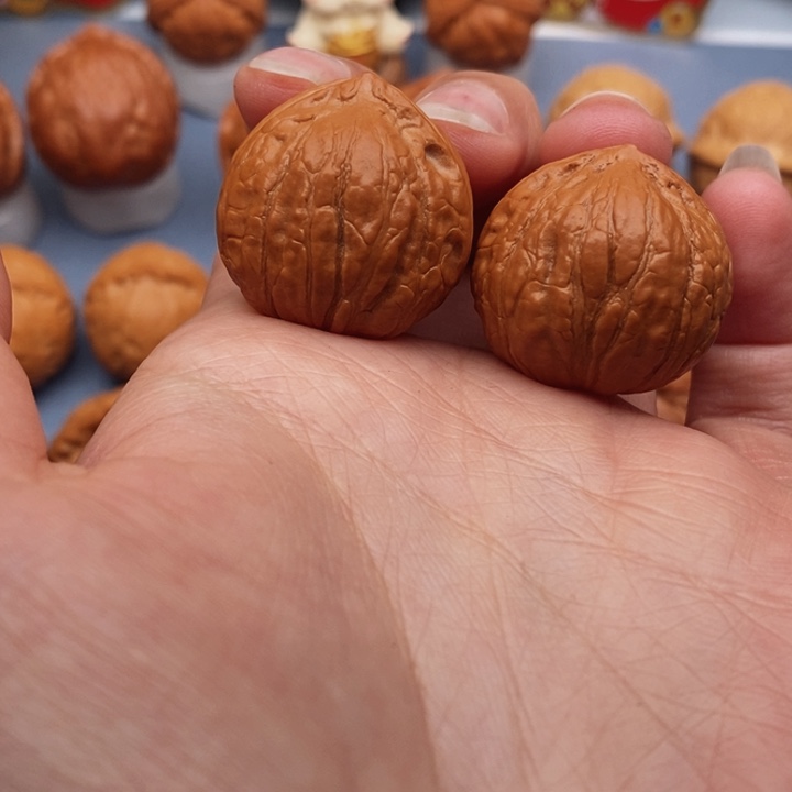 文玩核桃把件小桃心