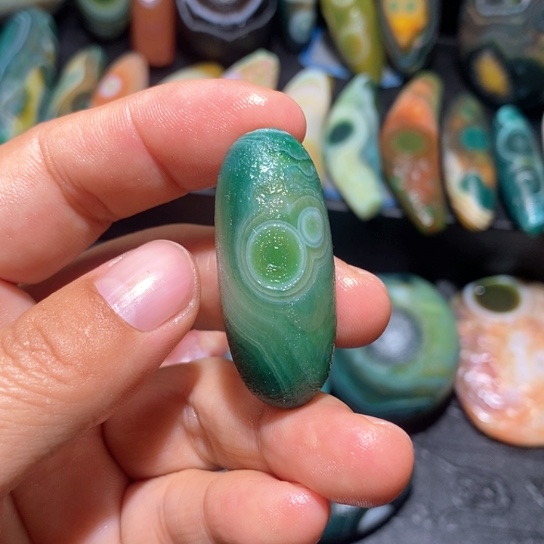 石英质玉珠宝半成品未镶嵌吉***意