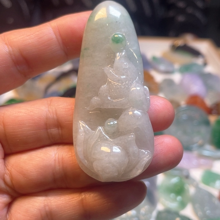 翡翠吊坠(不含链)未镶嵌