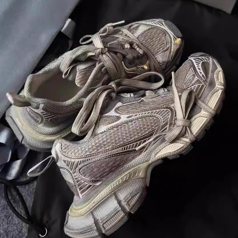 巴家潮流3XL休闲老爹鞋钢印百搭爆款运动鞋男女同款网面厚底男鞋E