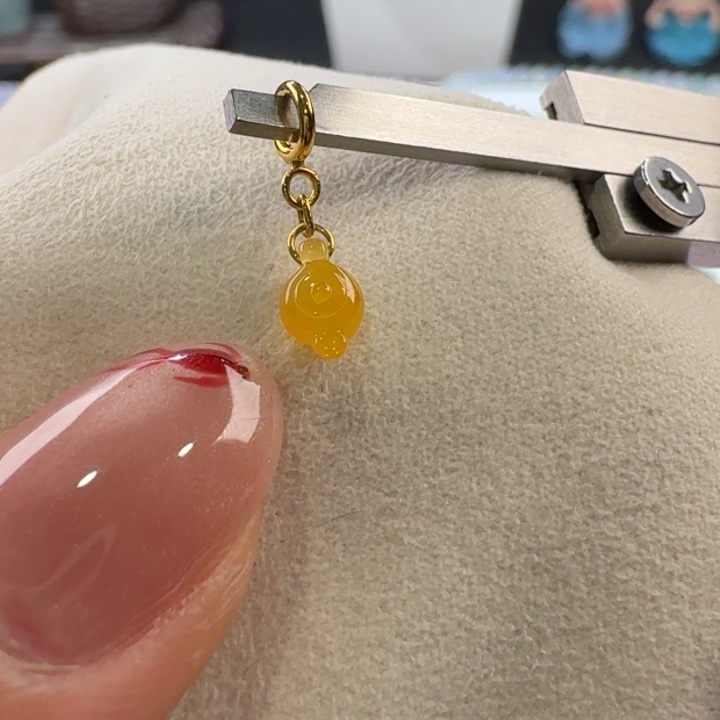 翡翠手链未镶嵌小滴溜