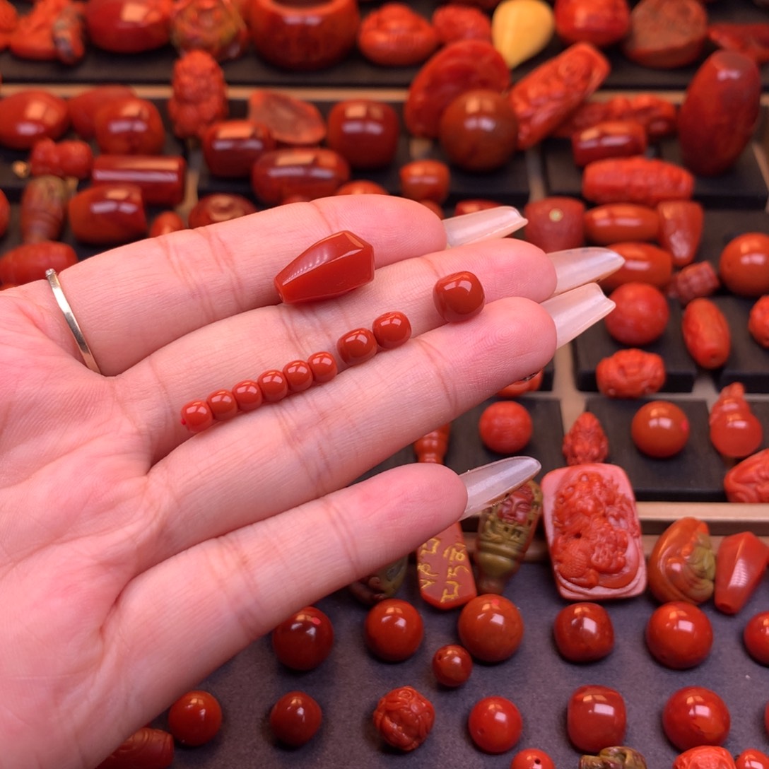 戒***躁南红玛瑙未镶嵌原矿三通套装