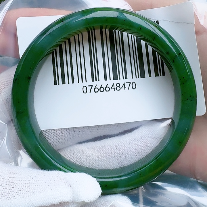 和田玉（碧玉）手镯未镶嵌5960包容