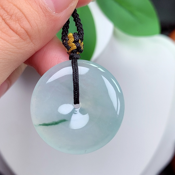 颈饰未镶嵌翡翠平安扣 28.1x4.7mm