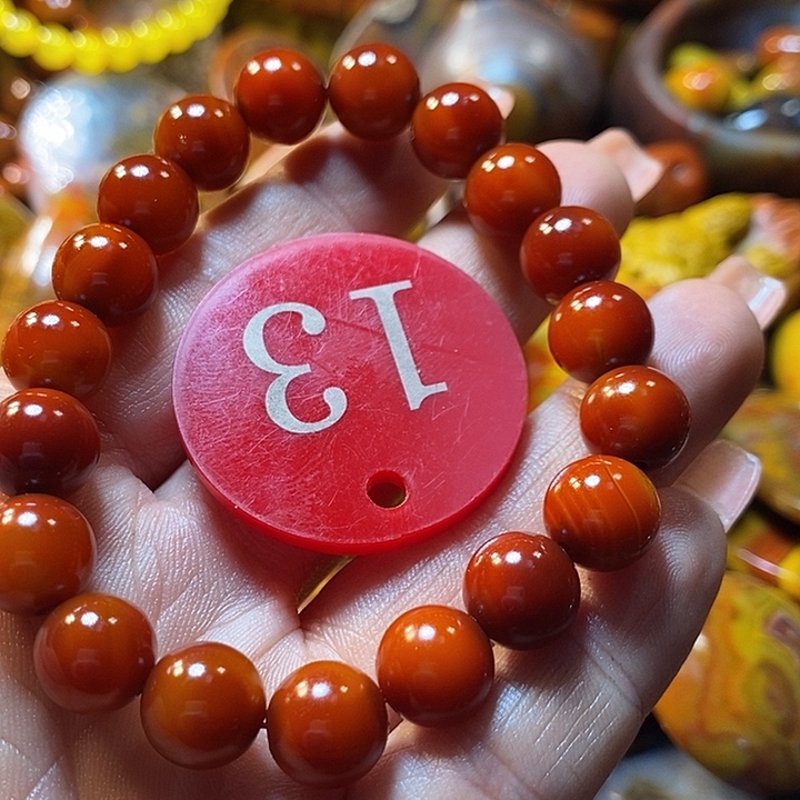 电***报玛瑙/玉髓未镶嵌手链