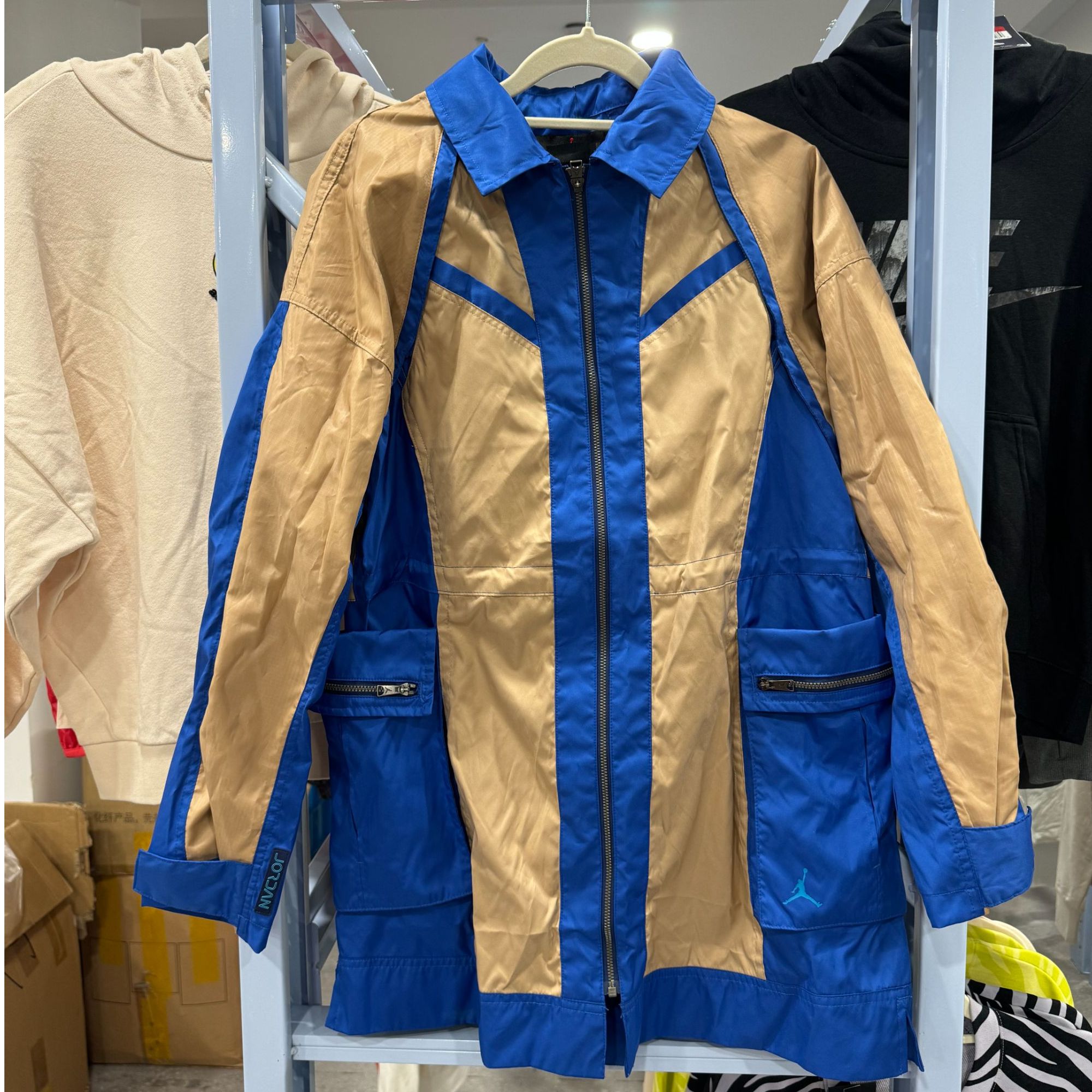 耐克运动外套DD7096-200（119）