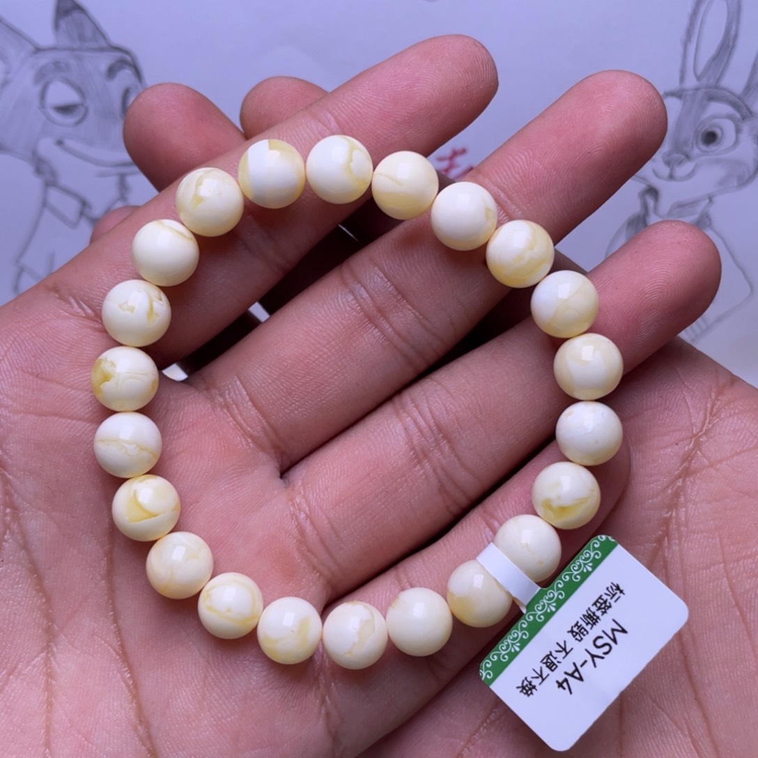 琥珀未镶嵌珠宝奇石都**去