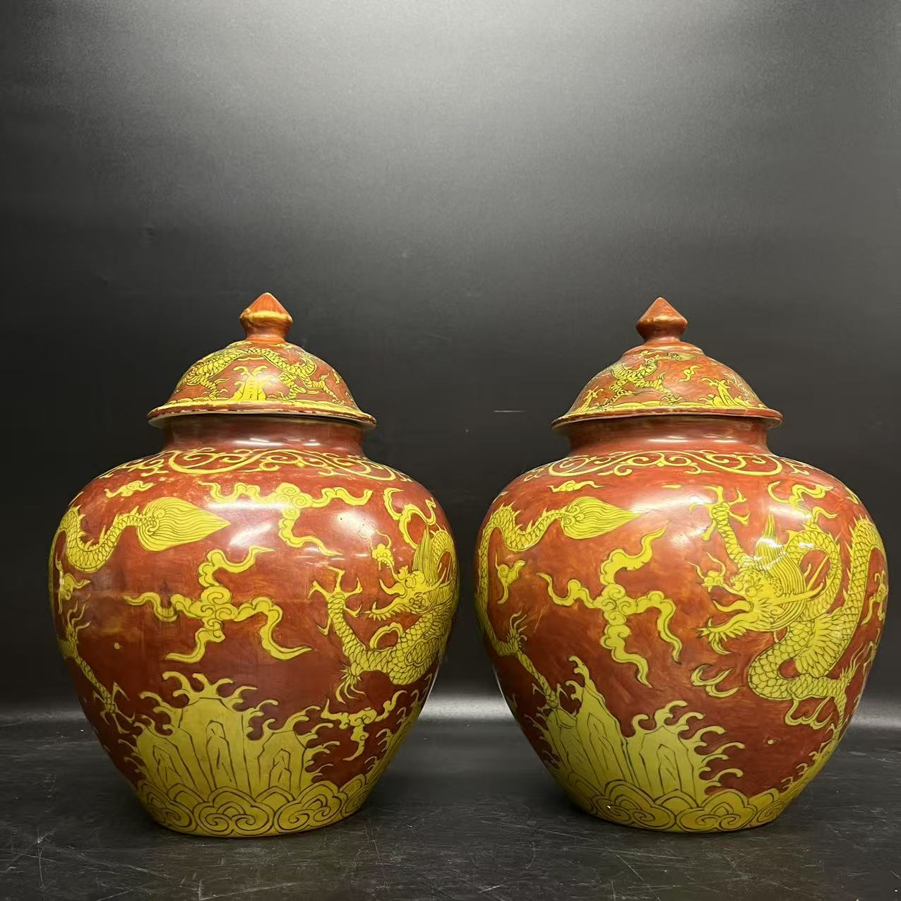 明代嘉靖/黄上红龙纹将军罐一对