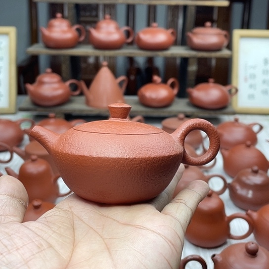 陈*鹏潮州朱泥手拉壶合欢壶