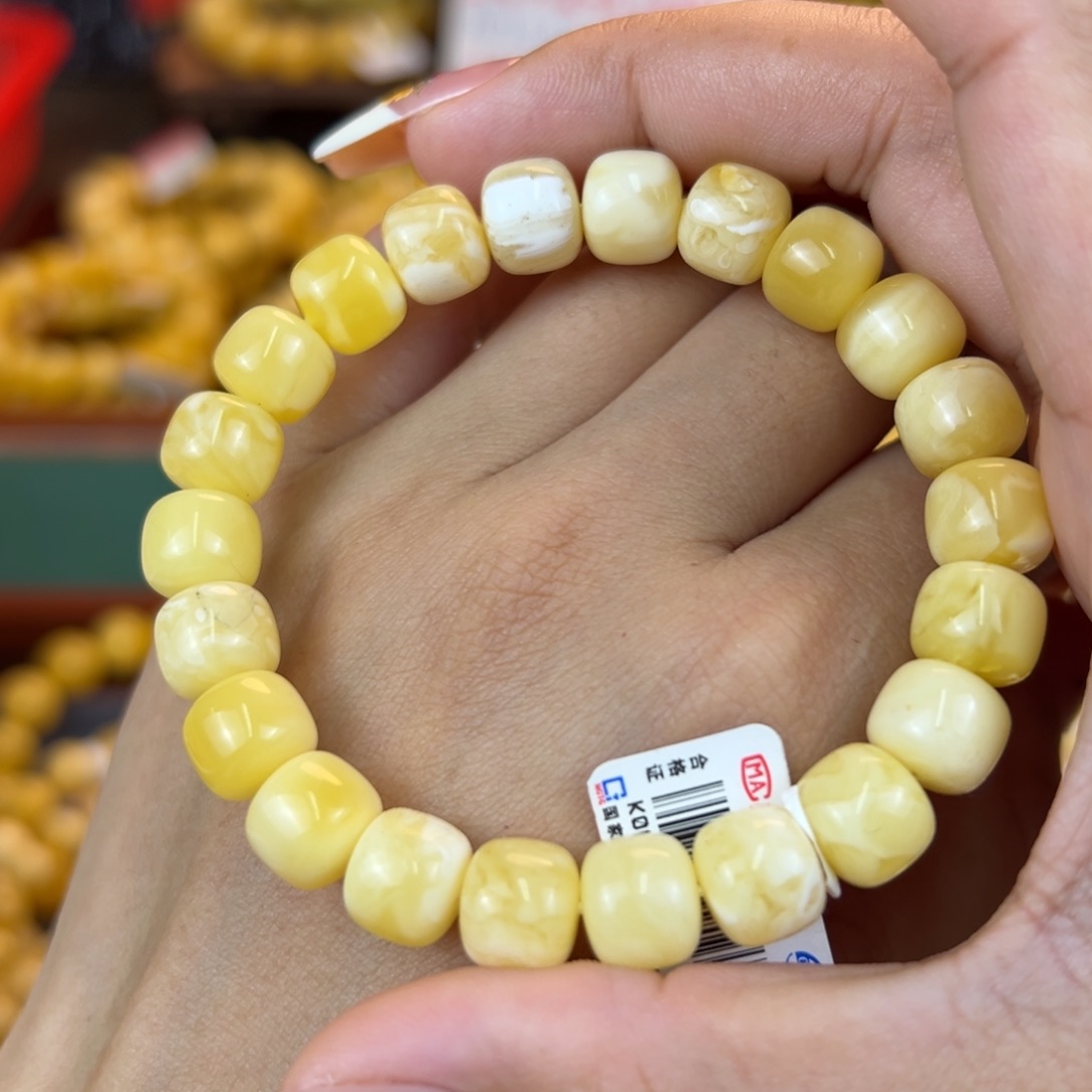 琥珀裸石未镶嵌kkkjjnnnnnnnnn