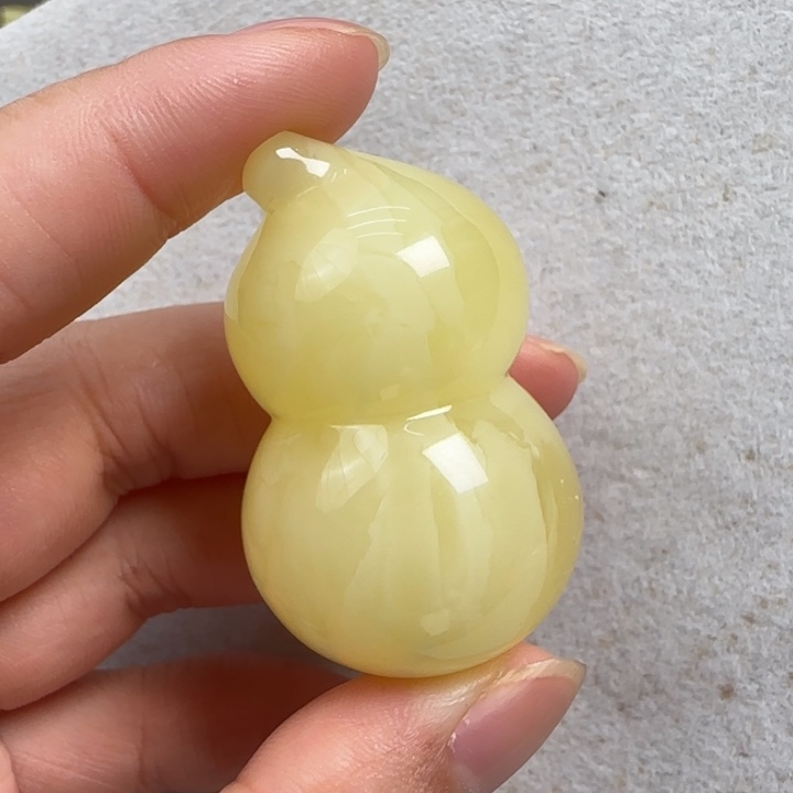 未镶嵌蜜蜡珠宝奇石