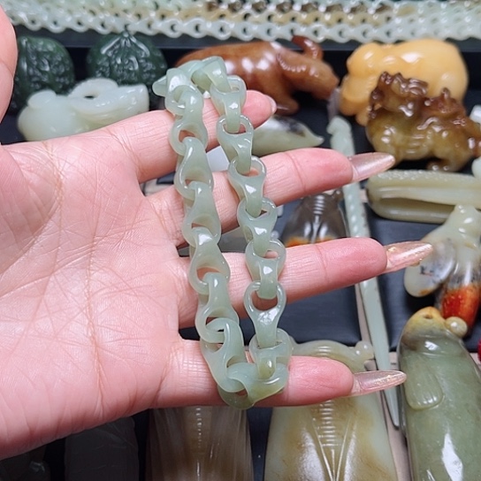 【闪购商品】和田玉吊坠(不含链)未镶嵌颜**李