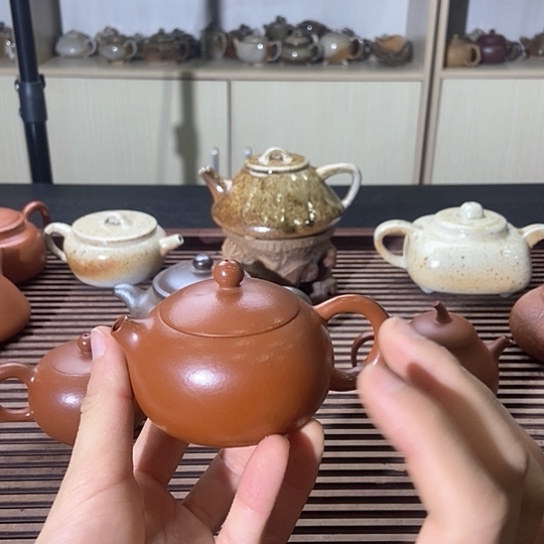 紫砂茶壶紫砂艺术学院的