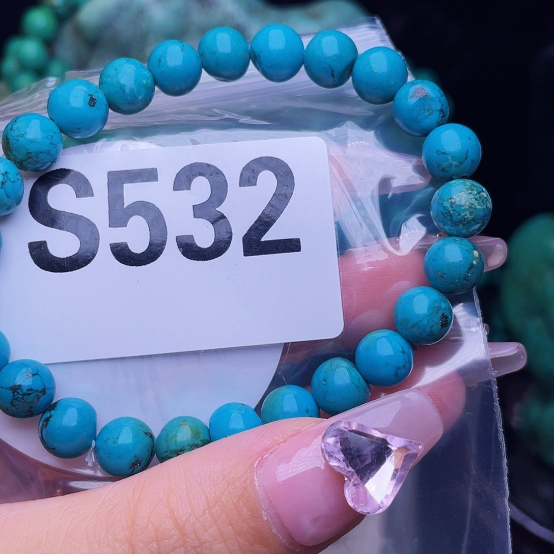 湖北十堰原矿绿小松