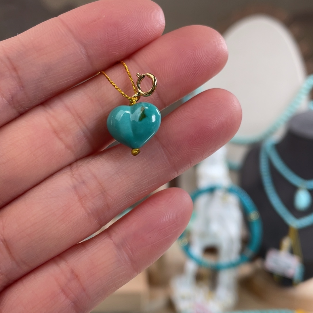 绿松石未镶嵌套链11+爱心屁桃