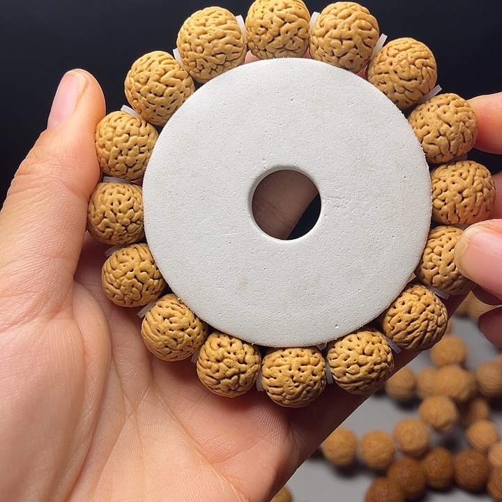 吾***隆桃核吊坠桃核手串