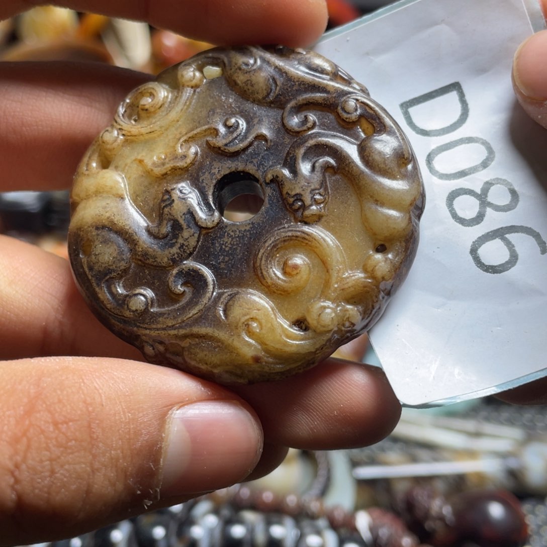 和田玉（糖玉）挂件未镶嵌