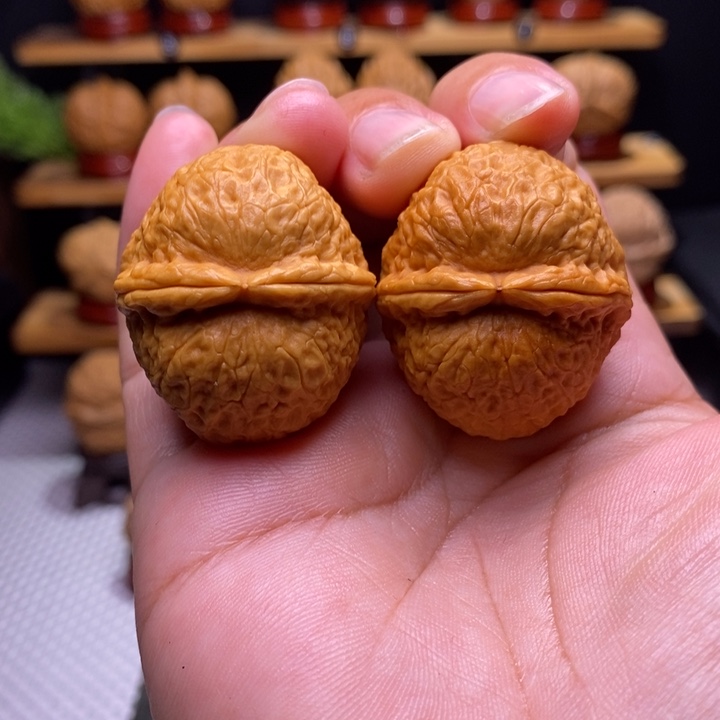 浪****核桃云铁石奎元宝2号