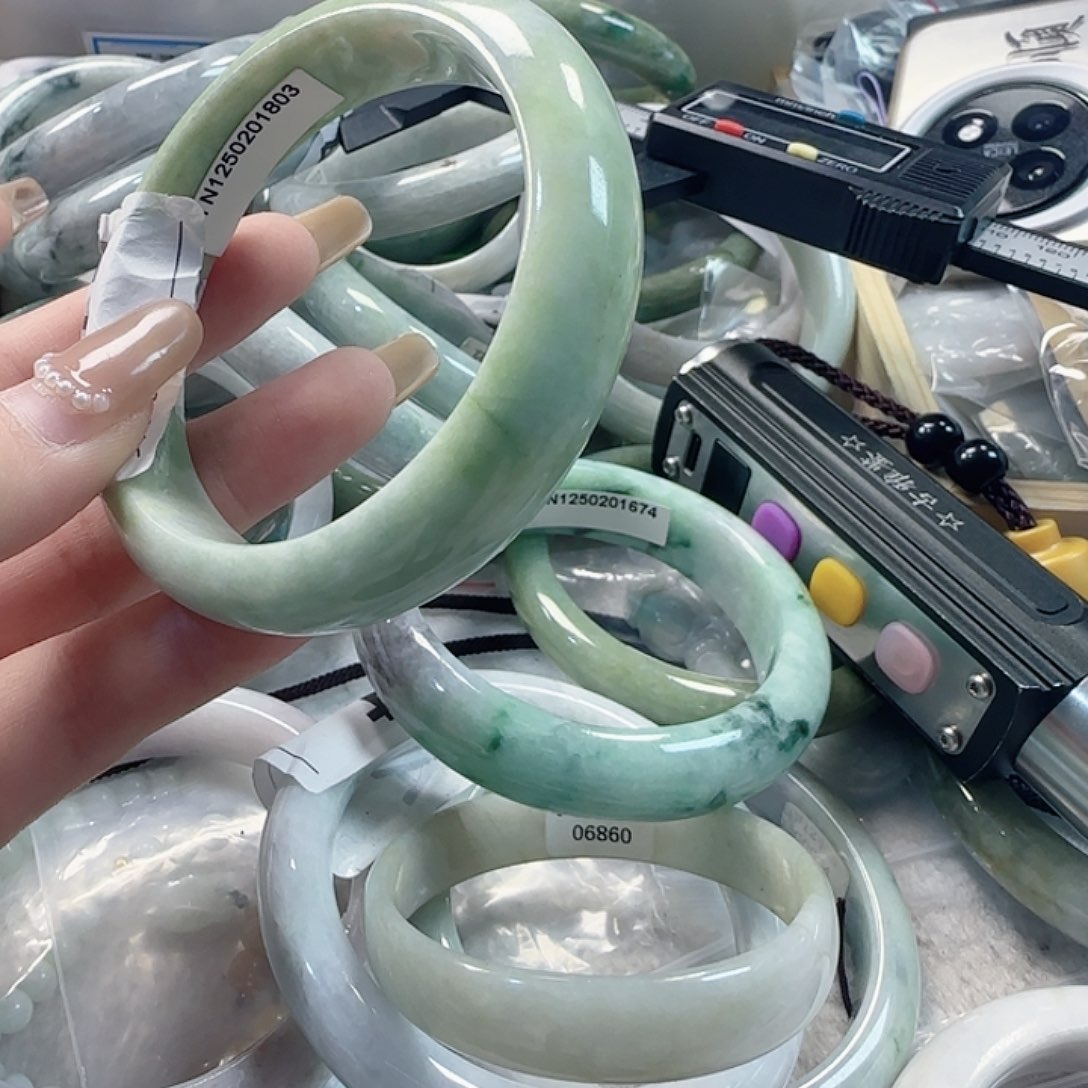 硅胶铁合金773不退不换