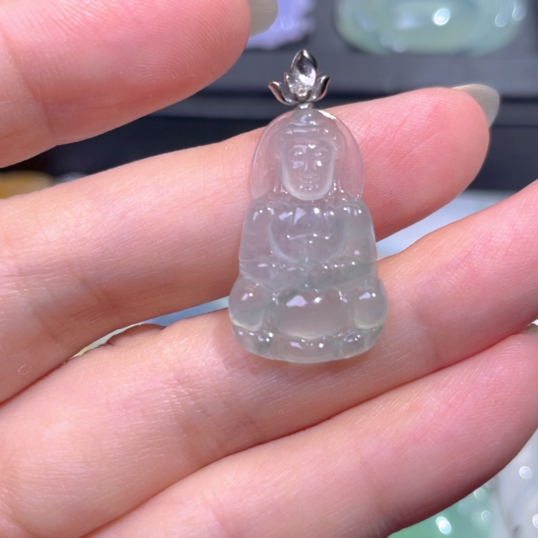 颈饰18K金镶嵌翡翠翡翠