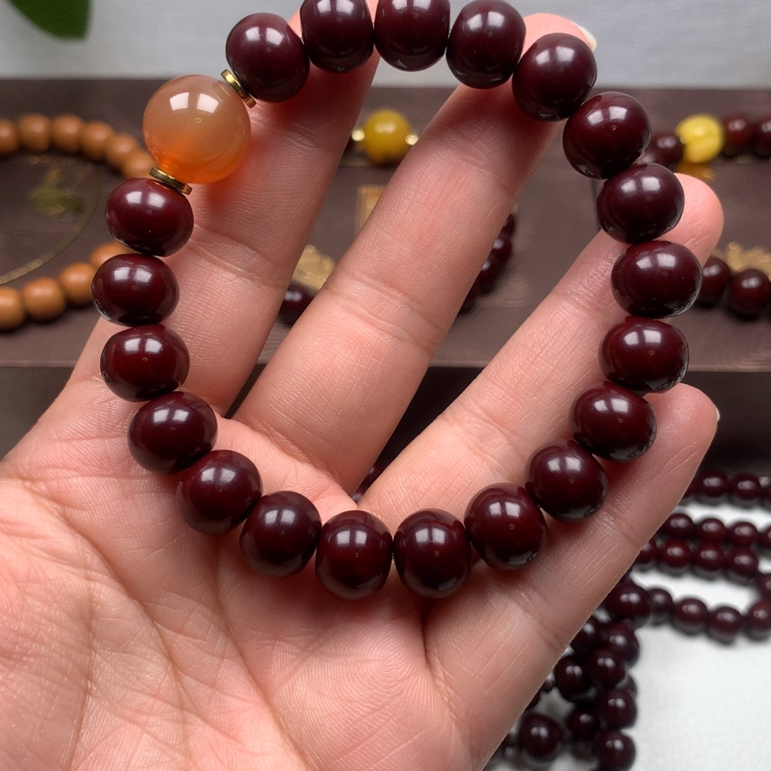 核桃手串/手链南****?猴头的小伙伴