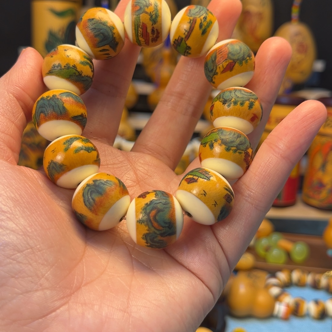 自***甘大叶紫檀（黑酸枝木类）