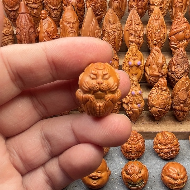 橄榄核吊坠19老虎