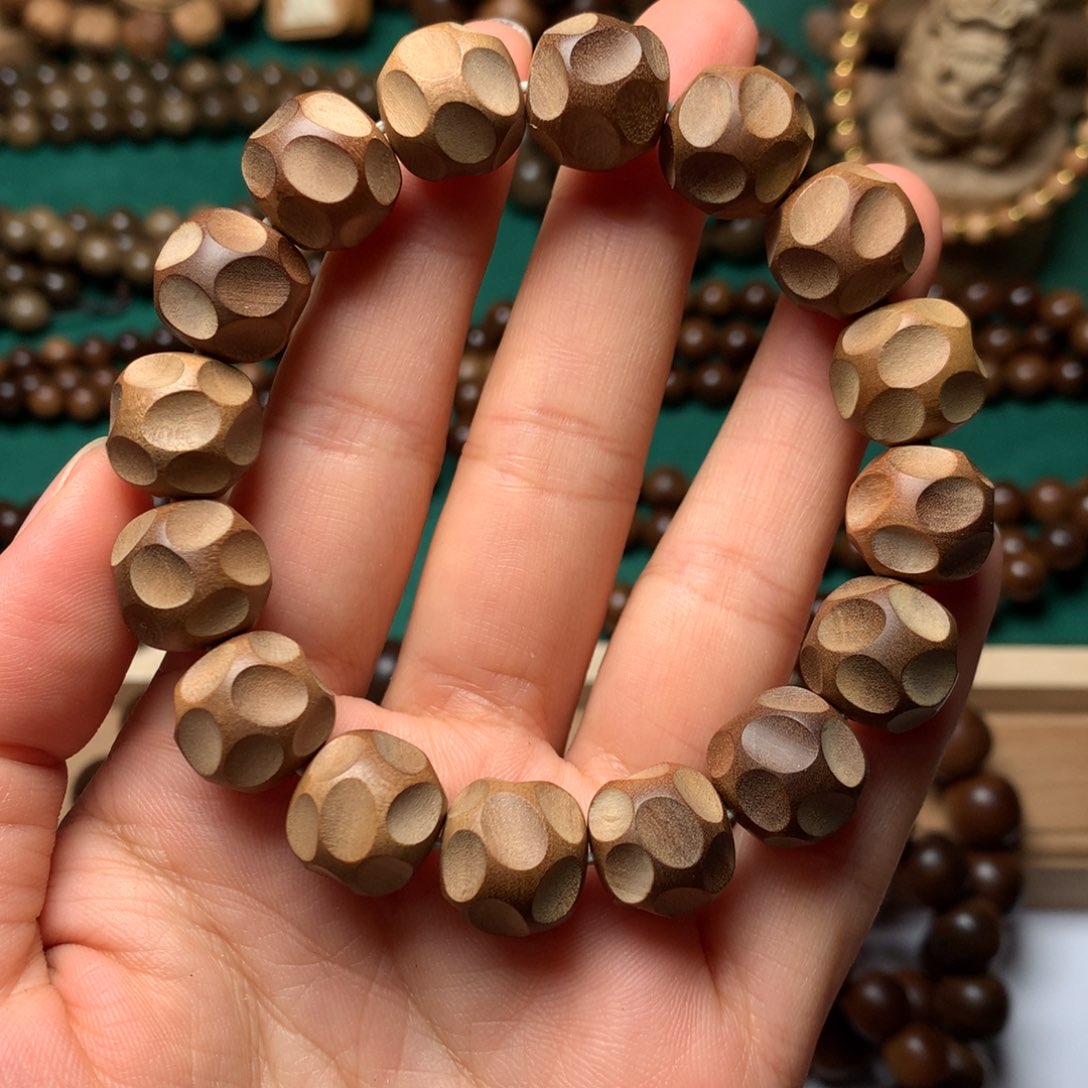 檀香木手串/手链春***房老山檀香1.3*1.4无相